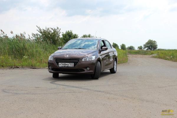 Скромно, но со вкусом: тест-драйв «Peugeot 301»